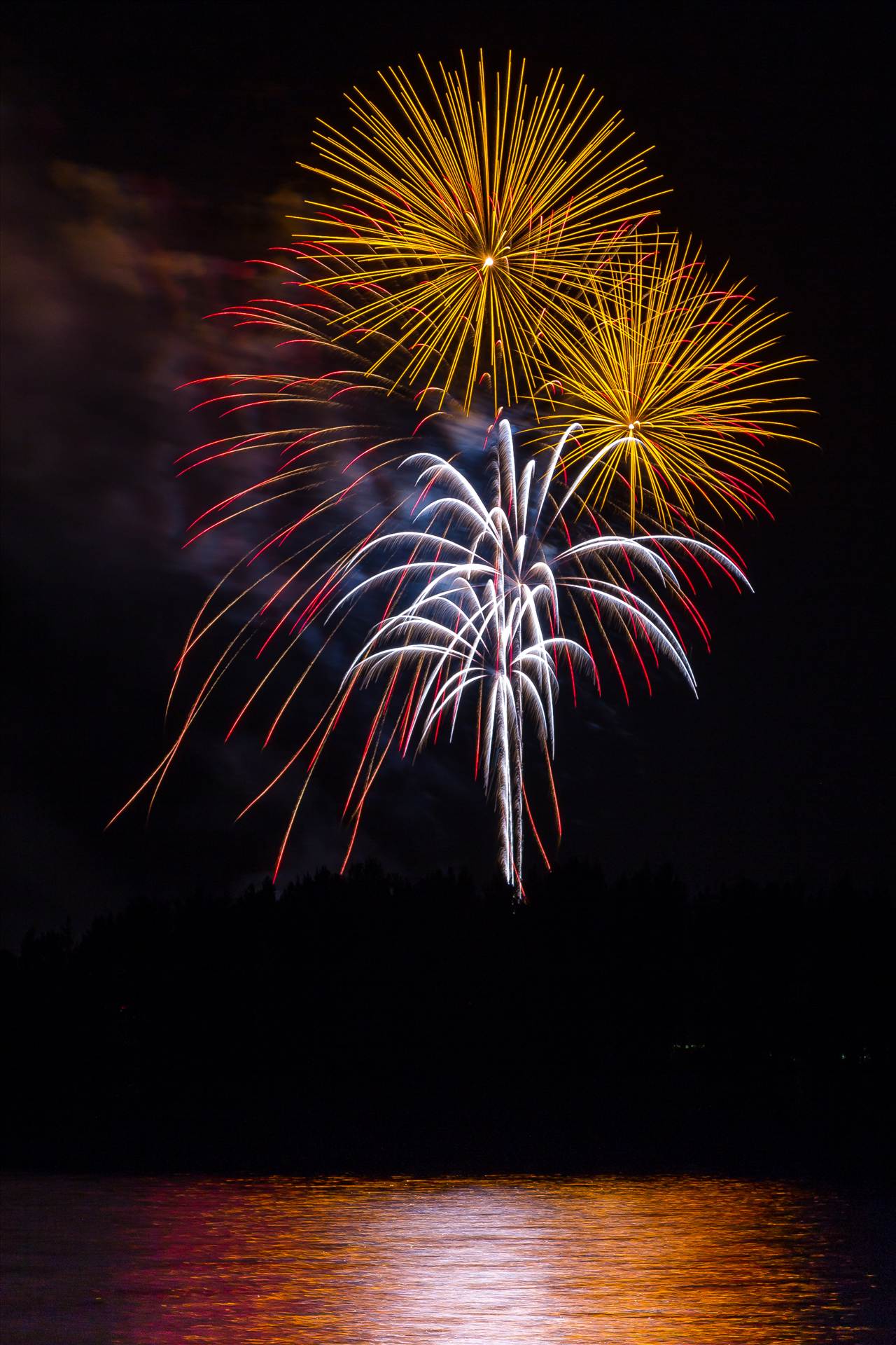 Dillon Reservoir Fireworks 2015 11 -  by Scott Smith Photos