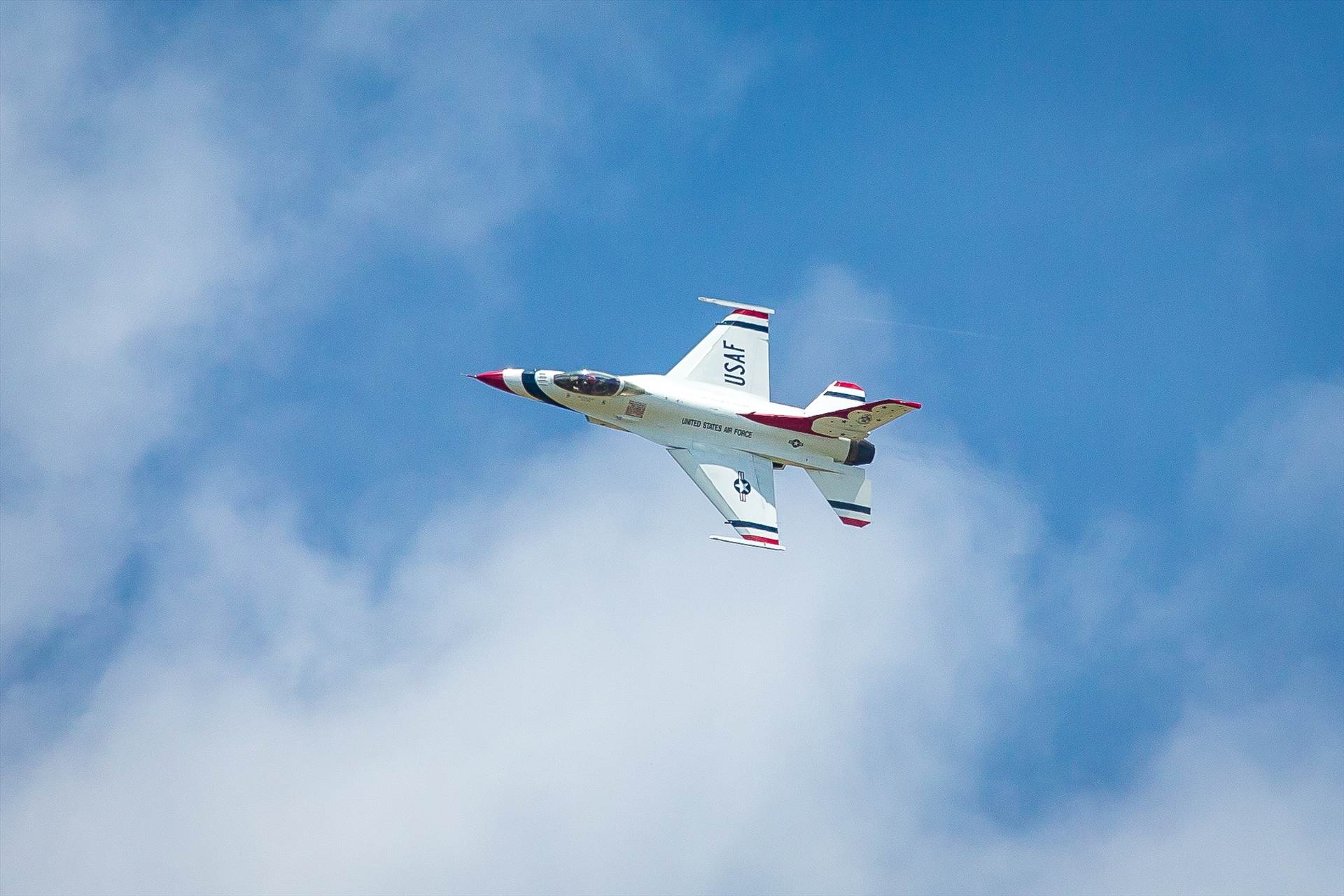 USAF Thunderbirds -  by Scott Smith Photos