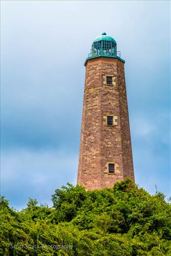 Wonderful old lighthouse, retired some years ago and replaced with the new lighthouse.