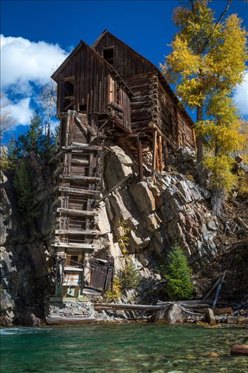 Crystal Mill, Colorado 05 - The Crystal Mill, or the Old Mill is an 1892 wooden powerhouse located on an outcrop above the Crystal River in Crystal, Colorado